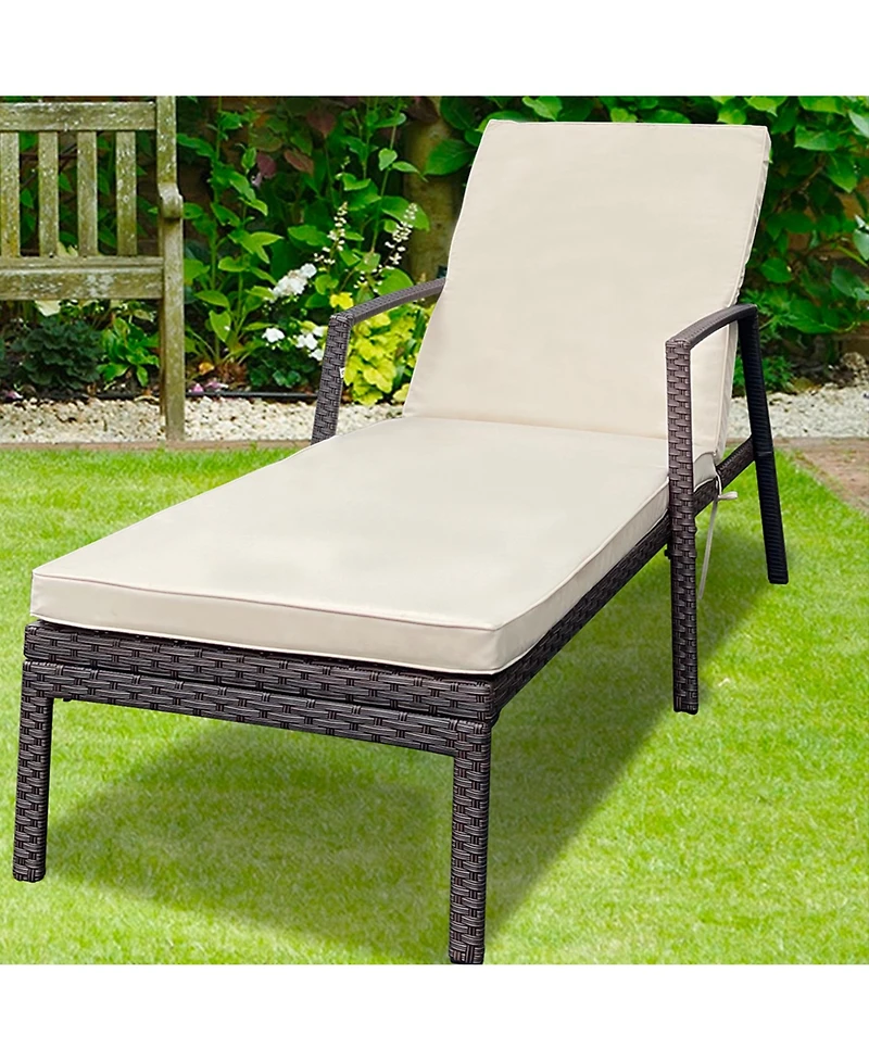 Yiortwo Outdoor Patio Chaise Lounge Chair with Adjustable Backrest and Cushioned Rattan Design