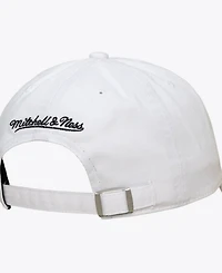 Mitchell & Ness Men's White New York Knicks Apple Bite 1904 Adjustable Dad Hat