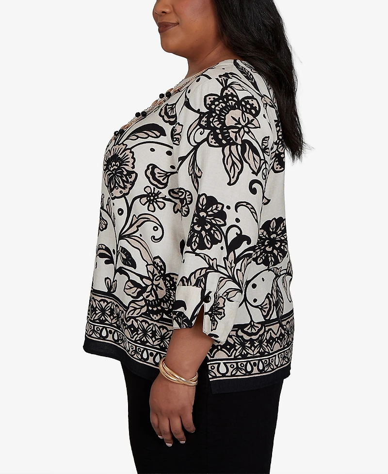 Alfred Dunner Plus Travel Advisory Scroll Border Top with Necklace