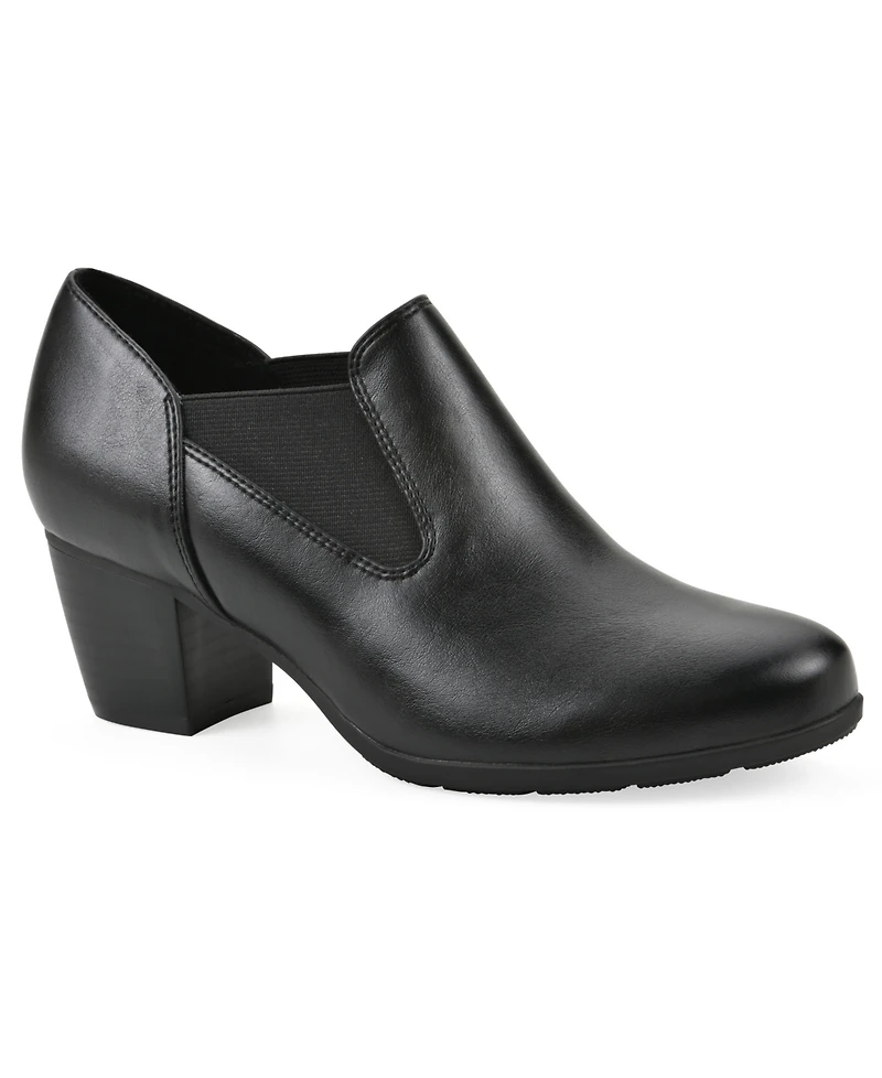 Cliffs by White Mountain Women's Anstey Slip-On Booties