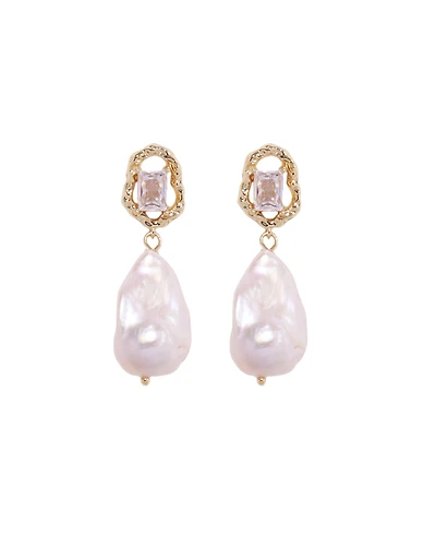 Petit Moments Abigail Earrings Pearl