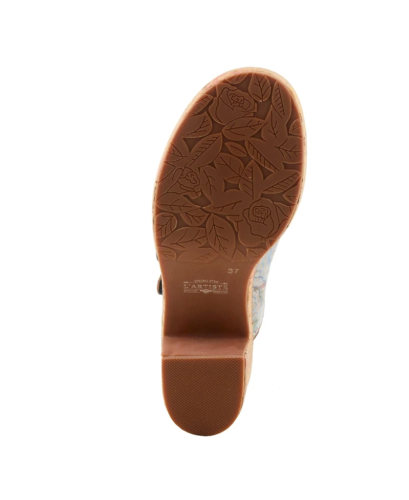 L'Artiste Women's Teetimer Platform Sandal with Molded Footbed