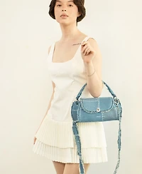 Noirgaze Scallop in Denim Bag