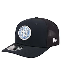 New Era Men's Navy New York Yankees Floral Patch 9SEVENTY Adjustable Hat