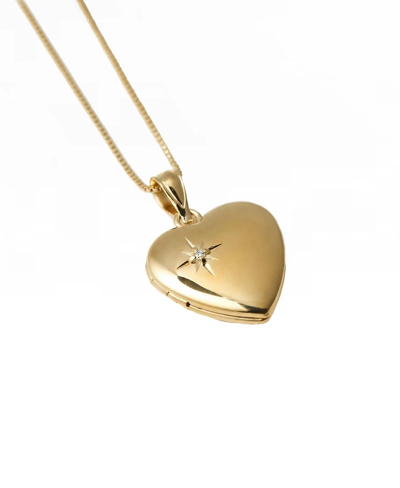 The M Jewelers Photo Locket Necklace