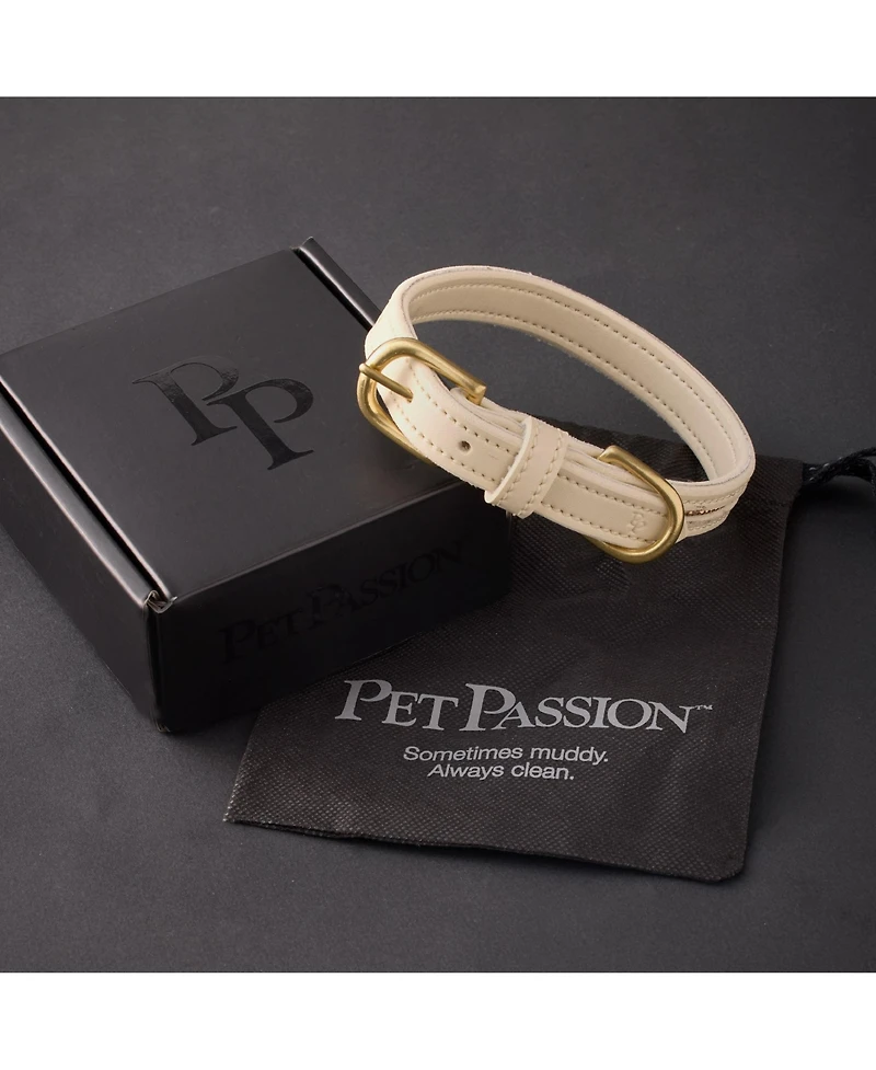 Pet Passion Roxy Crystal Bling Collar
