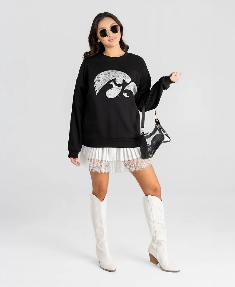 Gameday Couture Women's Iowa Hawkeyes Bold Move Distressed Graphic Oversized Fit Sweatshirt