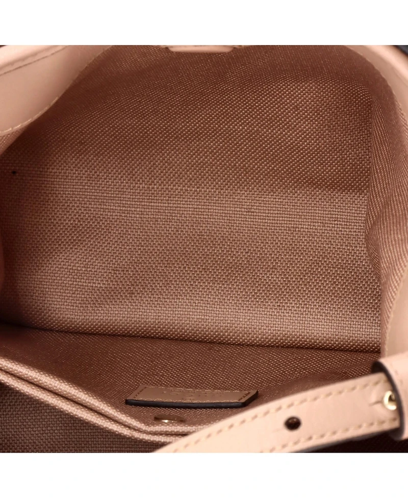 Pre-Owned Gucci Small Gg Emblem Bucket Bag Gg Embossed Leather
