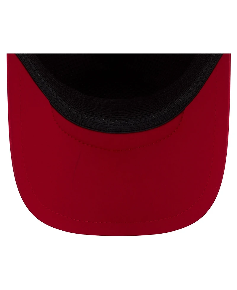 New Era Men's Scarlet San Francisco 49ers 2026 Sideline Throwback Apex 9FORTY Adjustable Trucker Hat