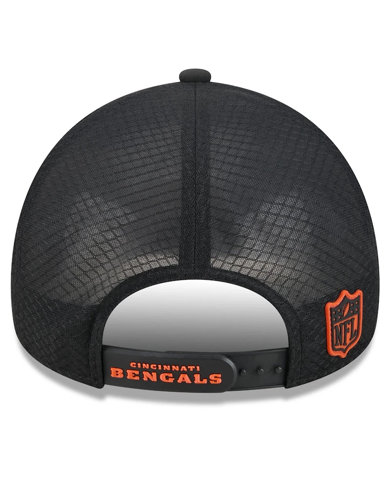 New Era Men's Black Cincinnati Bengals 2026 Sideline Apex 9FORTY Adjustable Trucker Hat
