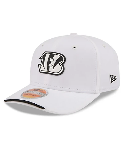 New Era Men's White Cincinnati Bengals 2026 Sideline 9SEVENTY Adjustable Hat