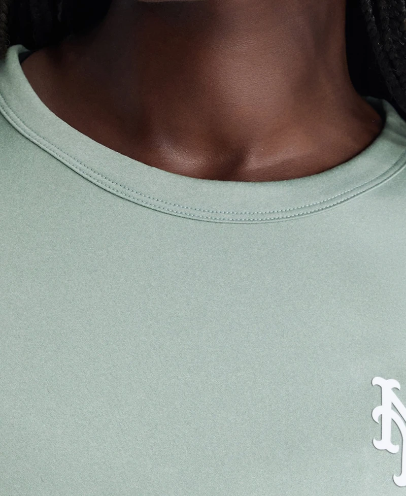 Fanatics Women's Sage Green New York Mets Clutch T-Shirt
