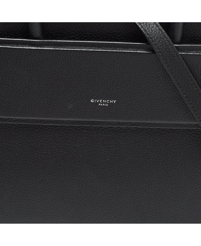 Pre-Owned Givenchy women's Leather Shoulder Bag