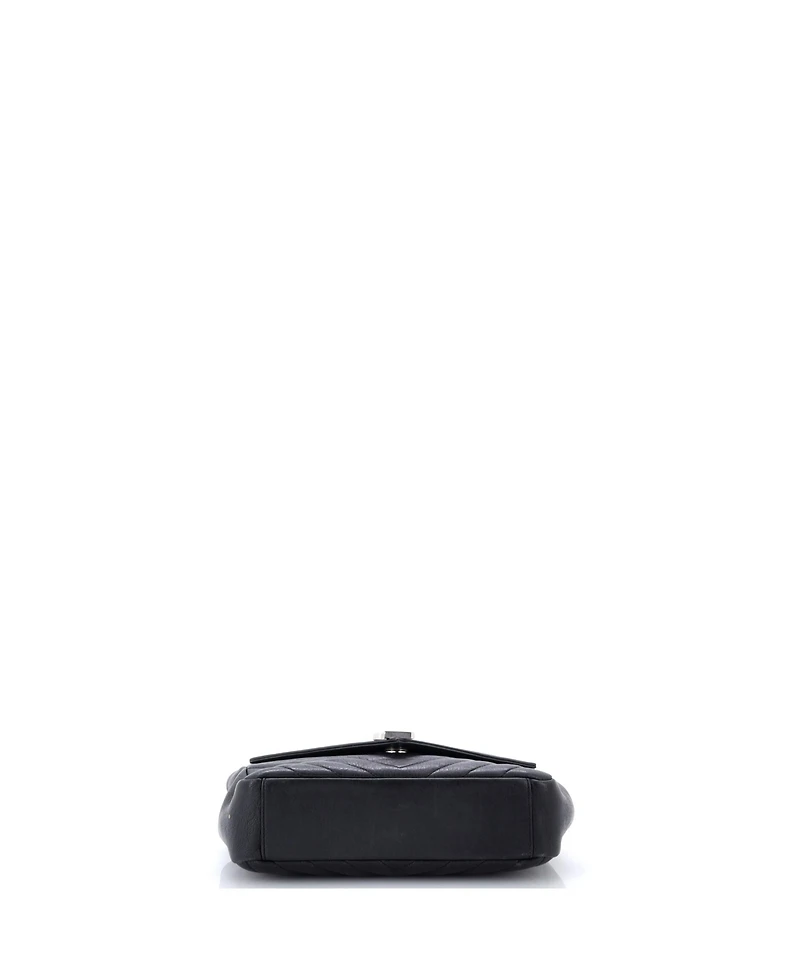 Pre-Owned Saint Laurent Medium Classic Monogram Slouchy Envelope Satchel Matelasse Chevron Leather