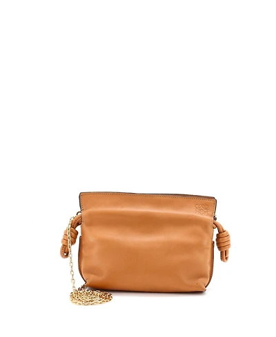 Pre-Owned Loewe Nano Flamenco Knot Chain Clutch Leather