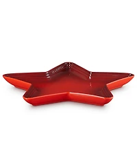 Le Creuset Stoneware 13.5" Star Serving Platter, Exclusively at Macy's