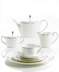 Vera Wang Wedgwood Dinnerware Blanc Sur Blanc Collection
