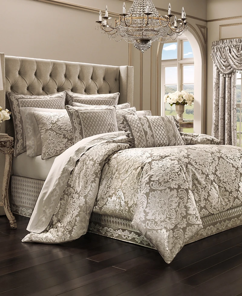 J Queen New York Bel Air Reversible Decorative Pillow, 18" x 18"