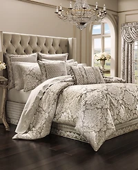 J Queen New York Bel Air Reversible Decorative Pillow, 18" x 18"