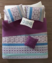 Intelligent Design Joni Quilt Sets