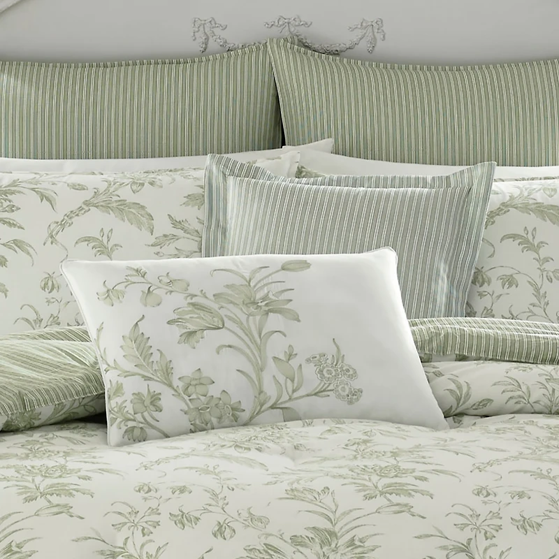 Laura Ashley Natalie Reversible 7-Pc. Comforter Set, Full/Queen
