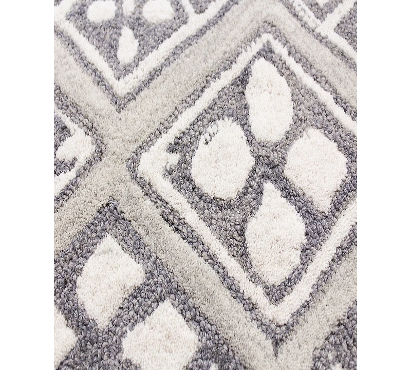 Closeout! Bashian Veneto CL150 5' x 7'6" Area Rug