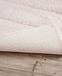 Madison Park Pearl Tufted Channel Bath Rug, 17" x 24"