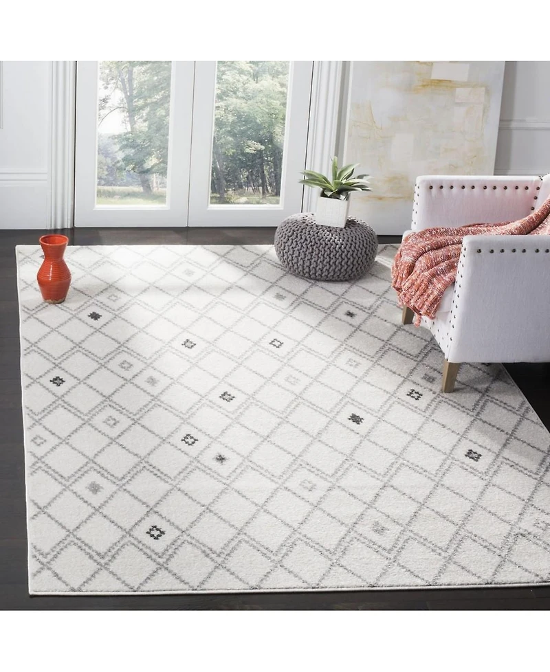 Safavieh Adirondack Ivory and 5'1" x 7'6" Area Rug
