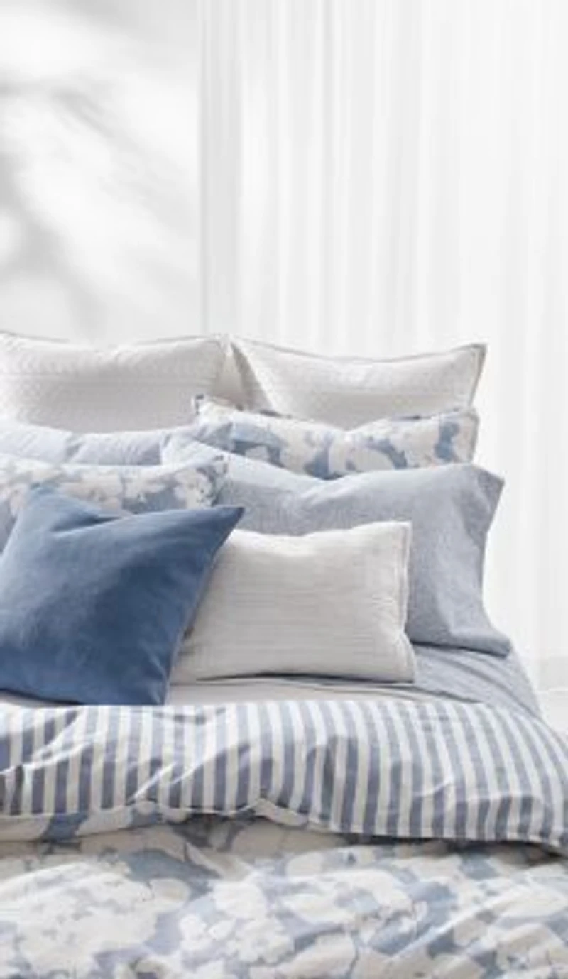 Closeout Lauren Ralph Lauren Willa Floral Comforter Sets