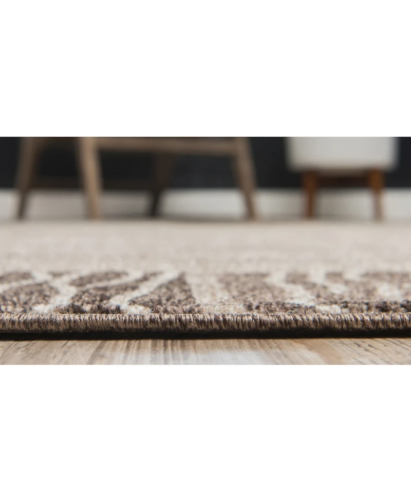 Bayshore Home Lyon Lyo1 8' x 11' 4" Area Rug
