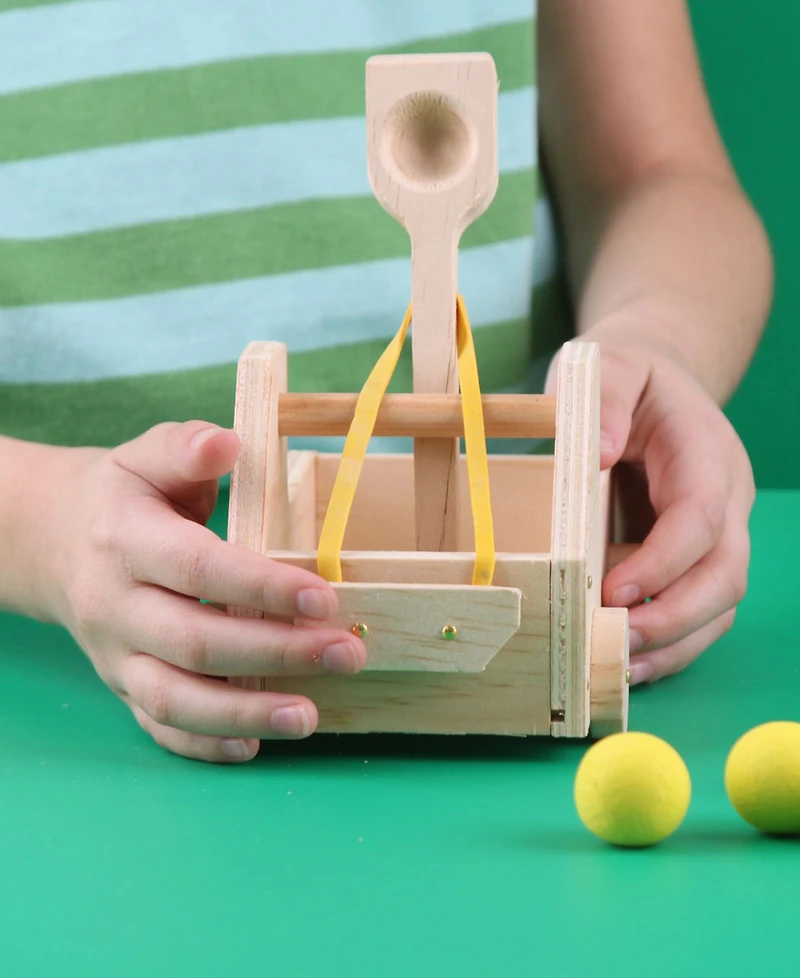Stanley Jr. Wooden Truck Slingshot Diy Set