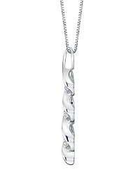 Diamond (1/4 ct. t.w.) Modern Three Stone Pendant in 14k White Gold