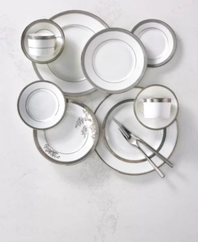Vera Wang Wedgwood Dinnerware Lace Collection