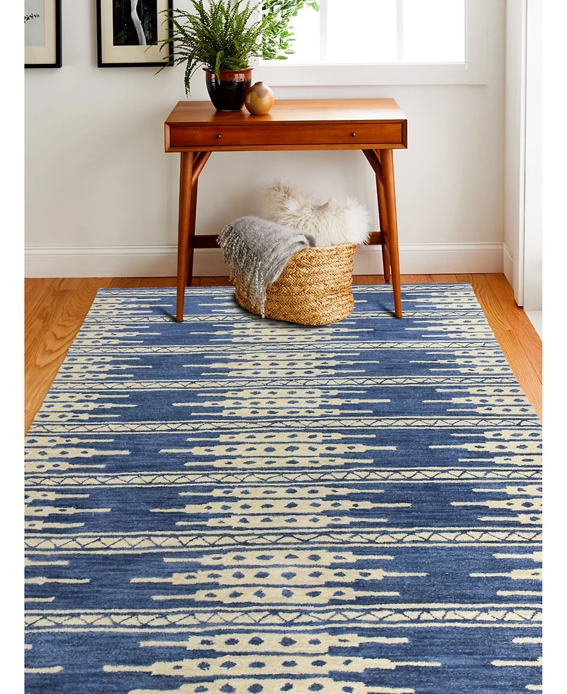 Bashian Alistar S185 5' x 7'6" Area Rug