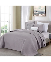 Great Bay Home Fashions Alicia Collection Channel Stitch 3 Piece King Quilt Set