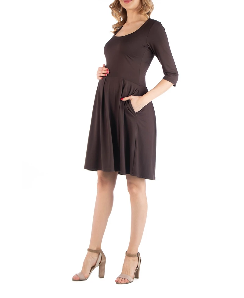 24seven Comfort Apparel Fit and Flare Scoop Neck Maternity Dress