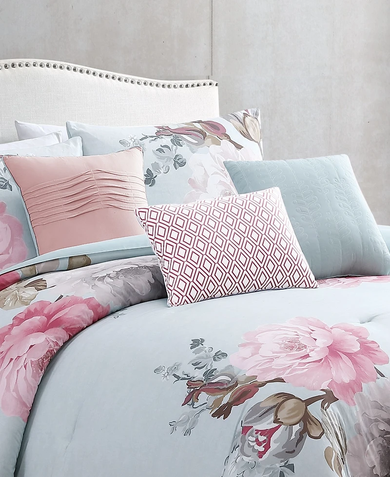 Riverbrook Home Ridgely 7 Piece Comforter Set