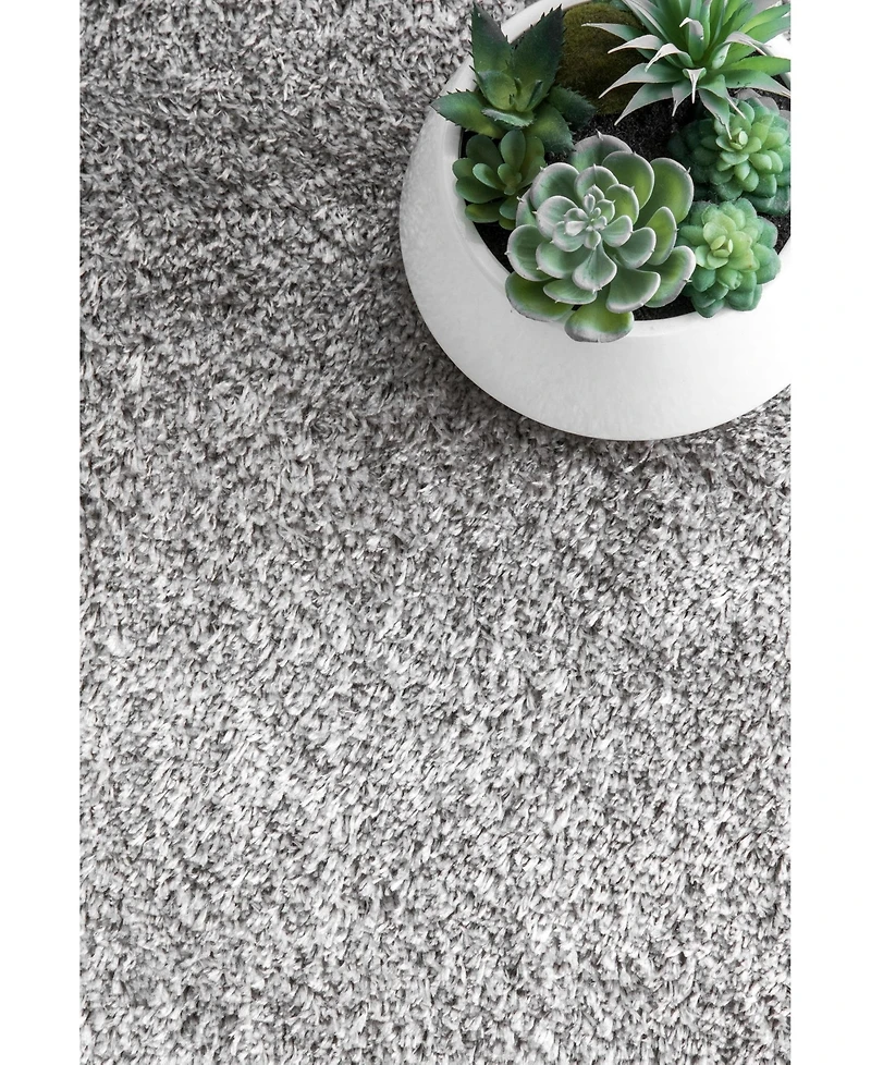 nuLoom Gynel OZAS01B Silver 5'3" x 7'6" Area Rug