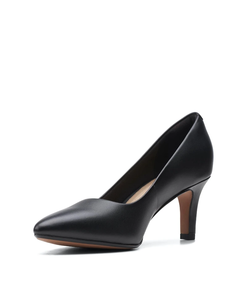 Clarks Collection Women's Illeana Tulip Pumps