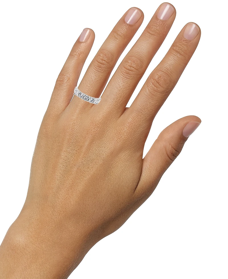 Diamond 5 Stone Band (1/2 ct. t.w.) in 14k White Gold