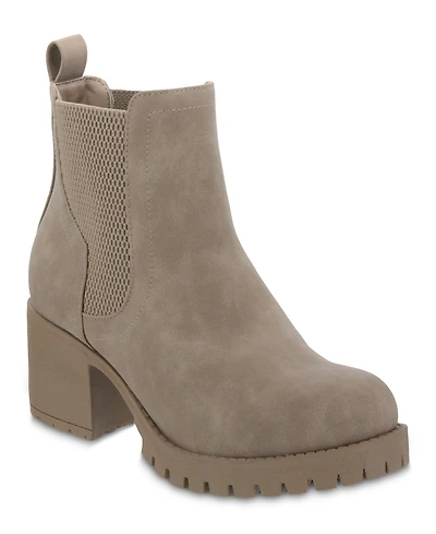 Mia Women's Jonna Lug Sole Block-Heel Booties