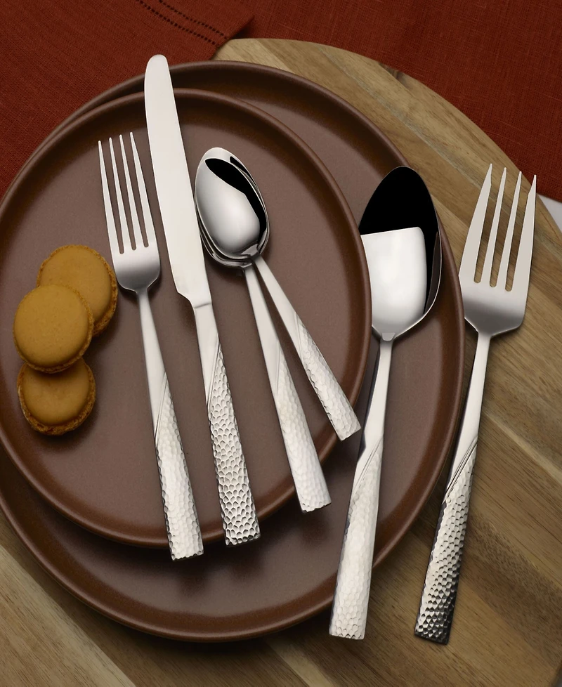 International Silver Loring 34-pc Flatware Set, Service for 8