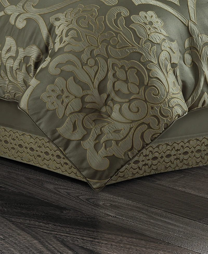 J Queen New York Santino 4-Pc. Comforter Set, California King
