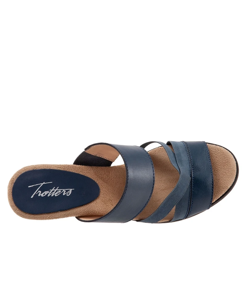 Trotters Maxine Sandal