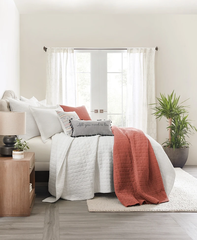 Levtex Mills Waffle Textured 3-Pc. Quilt Set