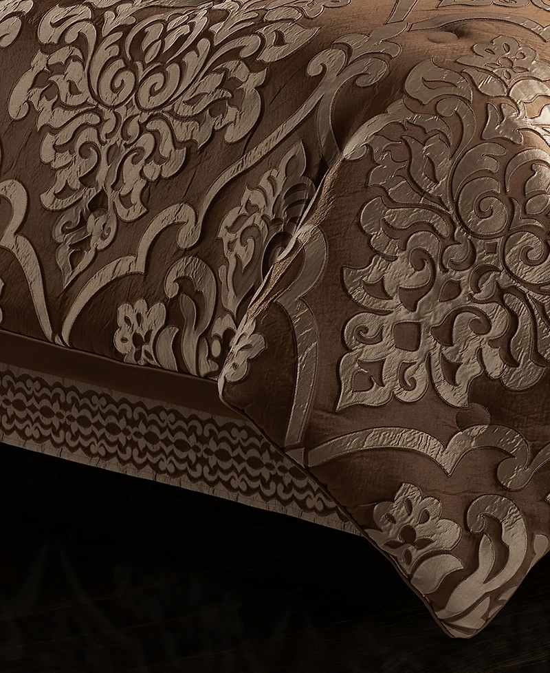 J Queen New York Surano 4-Pc. Comforter Set, Queen