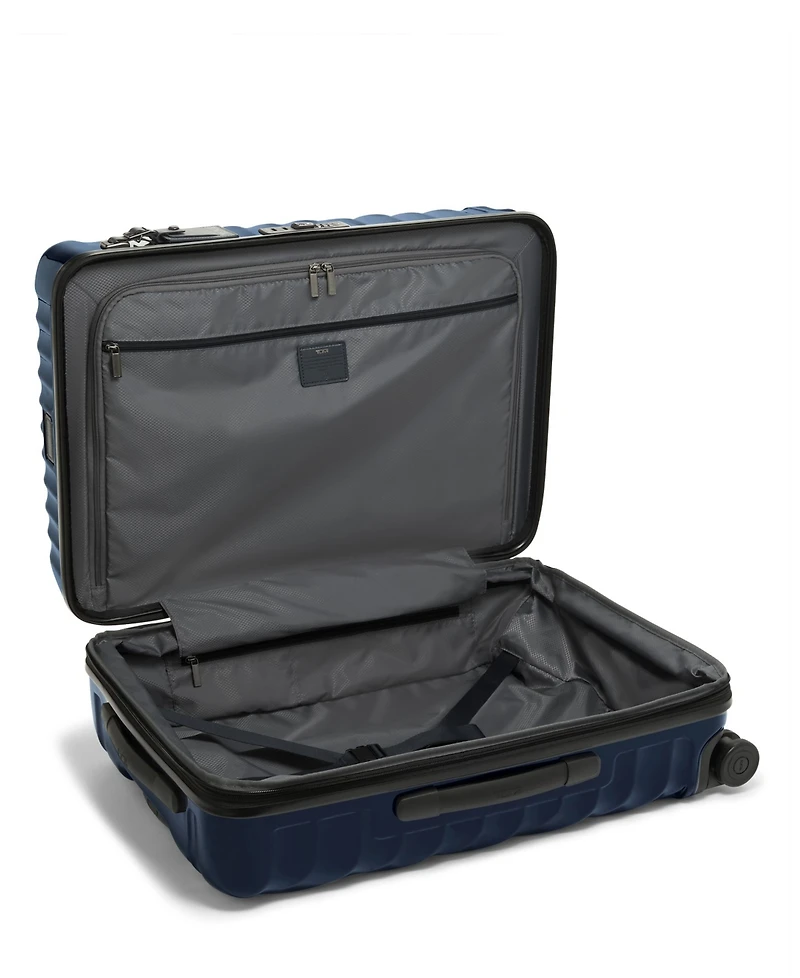 Tumi 19 Degree Short Trip Expandable 4 Wheel Packing Case