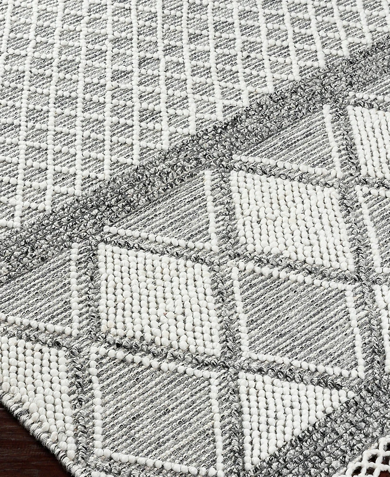 Livabliss Fleur Fle-2307 5' x 7'6" Outdoor Area Rug