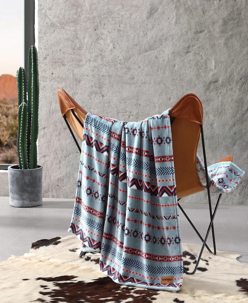 Wrangler Diamond Trail Ultra Soft Plush Throw