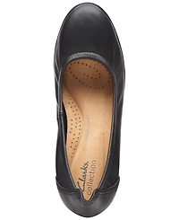 Clarks Women's Neiley Pearl Slip-On Pumps